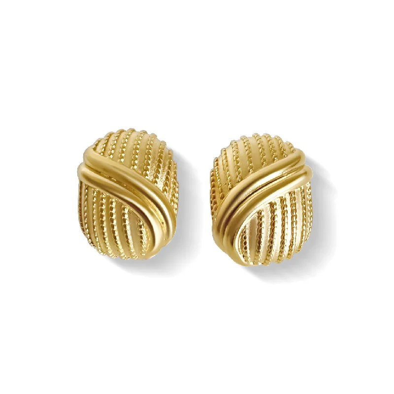 Best hoop earrings with vintage-style detailing for a nostalgic and timeless look-Chunky 18K Gold Plated Earrings