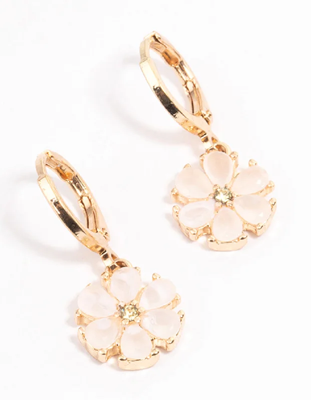 Hoop earrings with tortoiseshell designs for a chic and classic style-Gold Dainty Pearly Flower Huggie Earrings