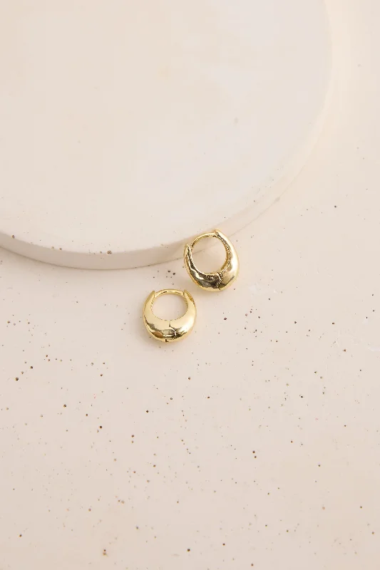 Best hoop earrings with minimal embellishments for a sleek and modern look-Imma Earrings Gold