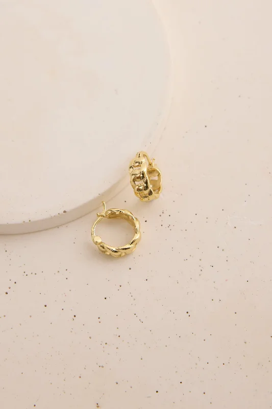 Best hoop earrings with geometric shapes for a modern and artistic appeal-Lily Earrings Gold