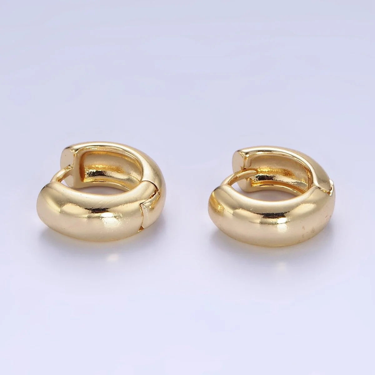 Best hoop earrings with snake chain details for a sleek and modern touch-Small Huggie Hoops