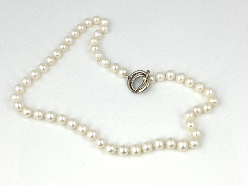 Unique necklaces and pendants with artistic shapes for a creative, one-of-a-kind design-White Chinese Freshwater Pearl Necklace