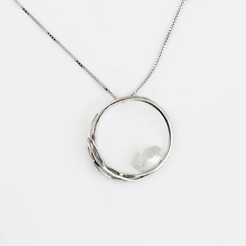 Stylish necklaces and pendants with diamonds for a glamorous and elegant look-Natural Tennessee River Pearl Pendant Necklace