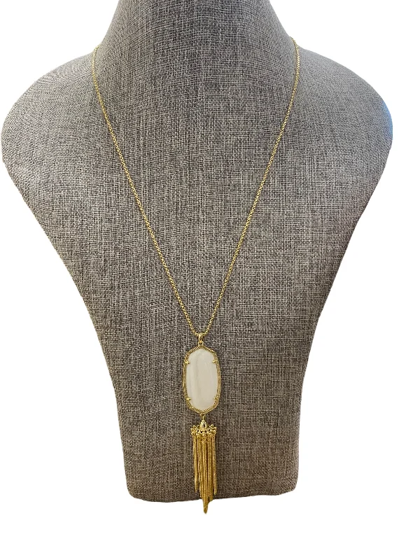 Stunning necklaces and pendants with amethyst gemstones for a calming effect-Necklace Pendant By Kendra Scott