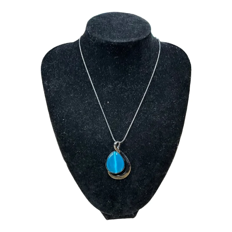 Stunning necklaces and pendants with sapphire gemstones for a luxurious blue hue-Necklace Pendant Lia Sophia