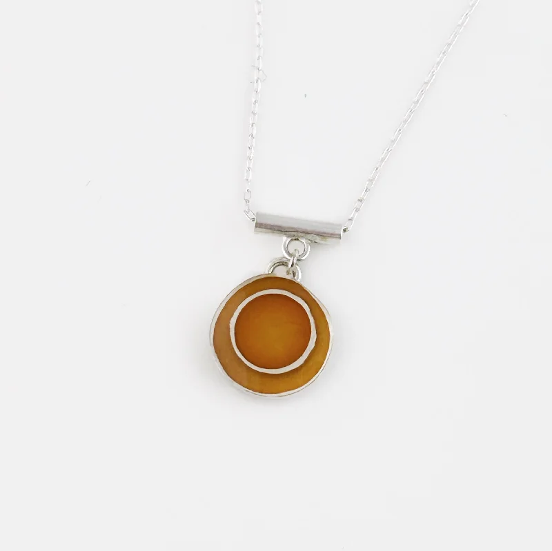 Best necklaces and pendants with floral designs for a feminine and elegant feel-Orange Nesting Circle Pendant Necklace