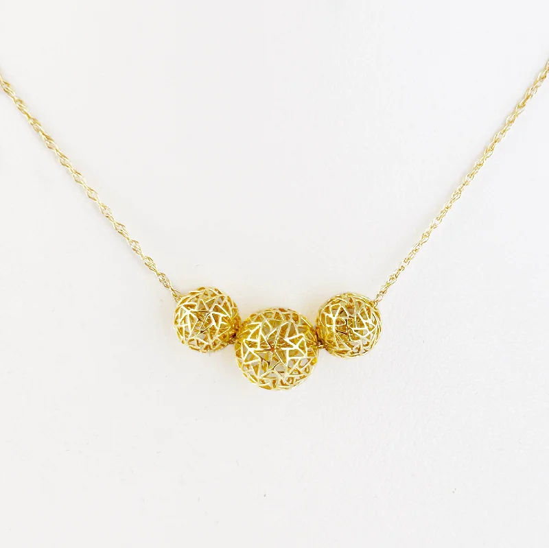 Best necklaces and pendants with oval pendants for a classic, elegant shape-Three Bubbles Necklace