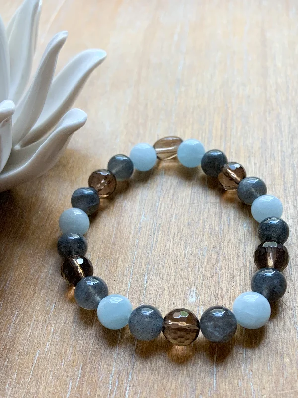 Best bangle bracelets with stacked designs for a trendy and fashionable look-Smoky Quartz, Aquamarine and Labradorite Crystal Boho Bracelet